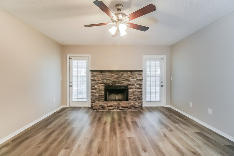 2,310/Mo, 1526 Baker Rd Lutz, FL 33559 Living Room View 2