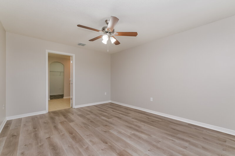 1,850/Mo, 6643 Wirevine Dr Brooksville, FL 34602 Main Bedroom View