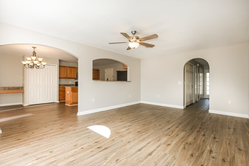 1,965/Mo, 939 Brenton Leaf Dr Ruskin, FL 33570 Living Room View