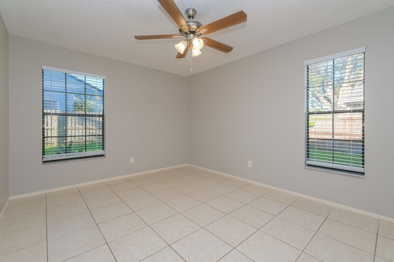 2,310/Mo, 619 Bellingham Pl Palm Harbor, FL 34684 Main Bedroom View