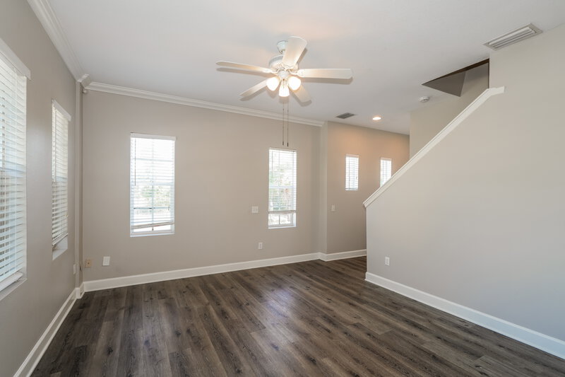 1,950/Mo, 6516 Quiet Pool Ct Apollo Beach, FL 33572 Living Room View 2