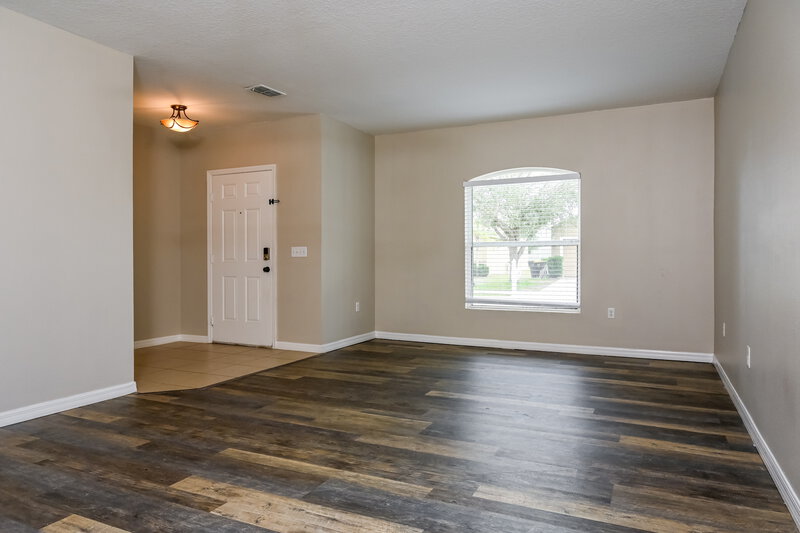 2,415/Mo, 6881 Glenbrook Dr Lakeland, FL 33811 Living Room View