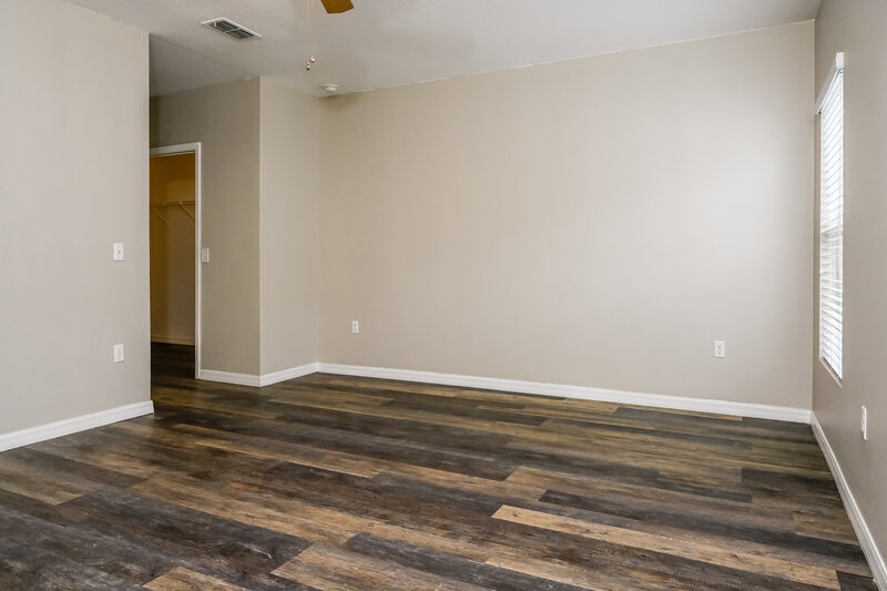 2,415/Mo, 6881 Glenbrook Dr Lakeland, FL 33811 Main Bedroom View 2