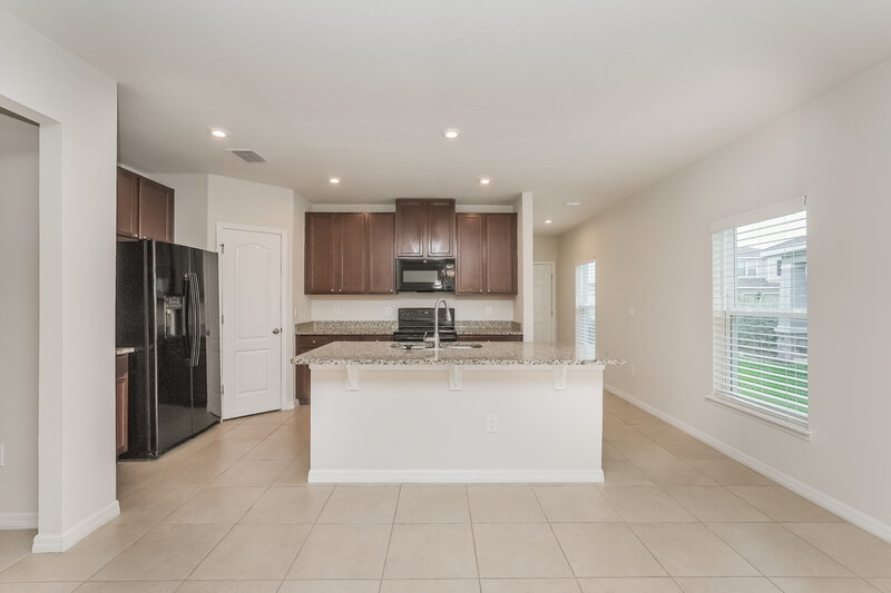 2,030/Mo, 10423 Hawks Landing Dr Land O Lakes, FL 34638 Dining Room View