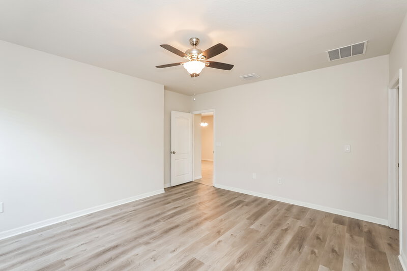 2,030/Mo, 10423 Hawks Landing Dr Land O Lakes, FL 34638 Main Bedroom View