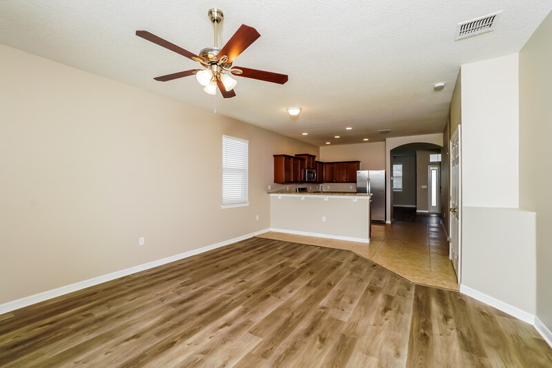 2,125/Mo, 6550 Wirevine Dr Brooksville, FL 34602 Dining Room View