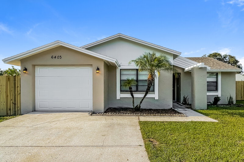 2,080/Mo, 6403 Reef Cir Tampa, FL 33625 External View