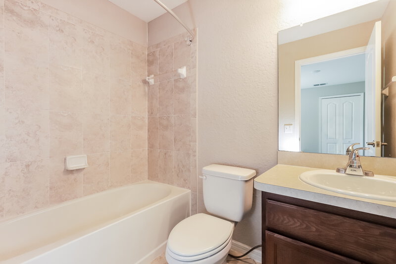 2,485/Mo, 1873 Kingsmill Dr Bartow, FL 33830 Bathroom View
