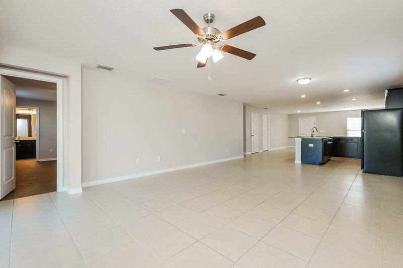 1,795/Mo, 6543 Redbay Dr Brooksville, FL 34602 Living Room View 2