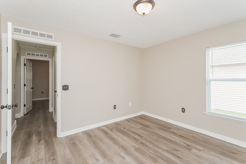 2,045/Mo, 5632 Oakwood Knoll Dr Lakeland, FL 33811 Bedroom View 4