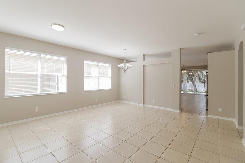 2,570/Mo, 12919 Terrace Springs Dr Temple Terrace, FL 33637 Living Room View