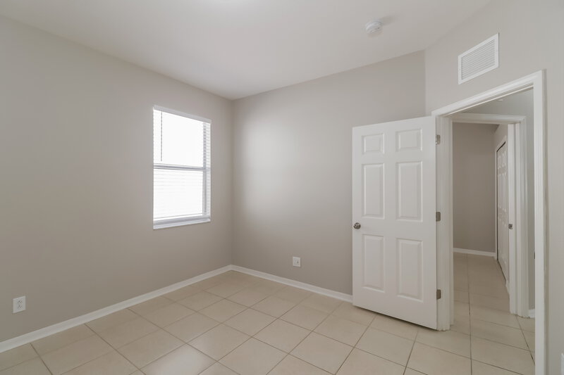 2,570/Mo, 12919 Terrace Springs Dr Temple Terrace, FL 33637 Bedroom View 3
