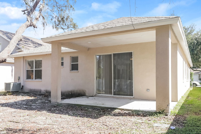 2,570/Mo, 12919 Terrace Springs Dr Temple Terrace, FL 33637 Rear View 2