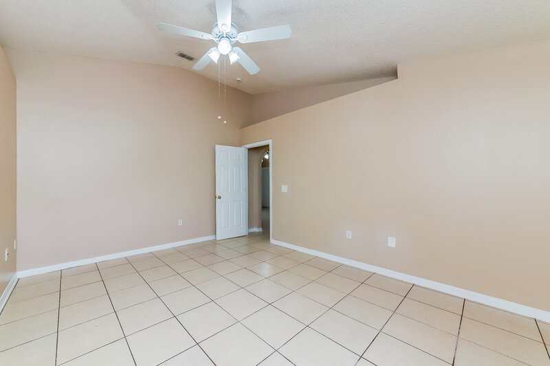 1,800/Mo, 13506 Cohiba Ct Riverview, FL 33579 Main Bedroom View 2