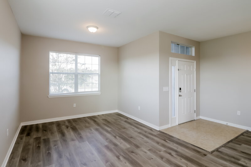 1,925/Mo, 30490 Satinleaf Run Brooksville, FL 34602 Living Room View 2