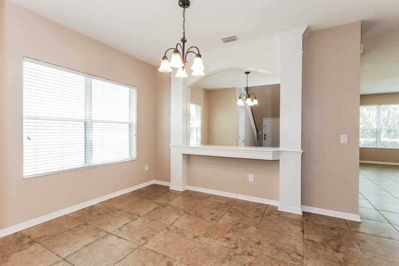3,100/Mo, 16409 Egret Crossing Ln Lithia, FL 33547 Dining Room View