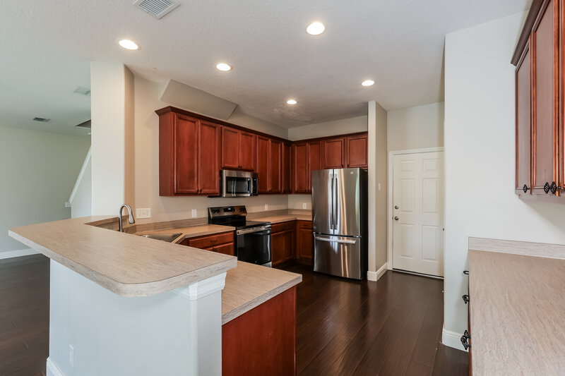 2,360/Mo, 3613 Hatchbend Way Wesley Chapel, FL 33544 Kitchen View