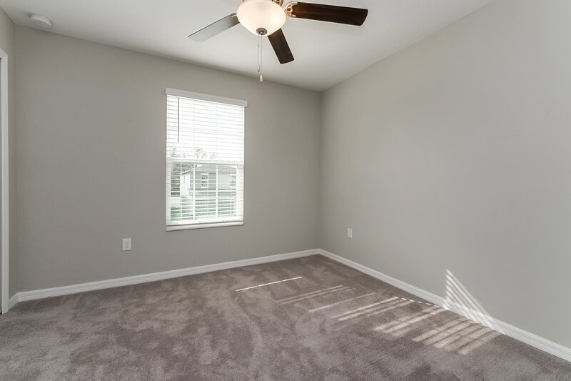 2,635/Mo, 7312 Spring Snowflake Ave Tampa, FL 33619 Bedroom View 3