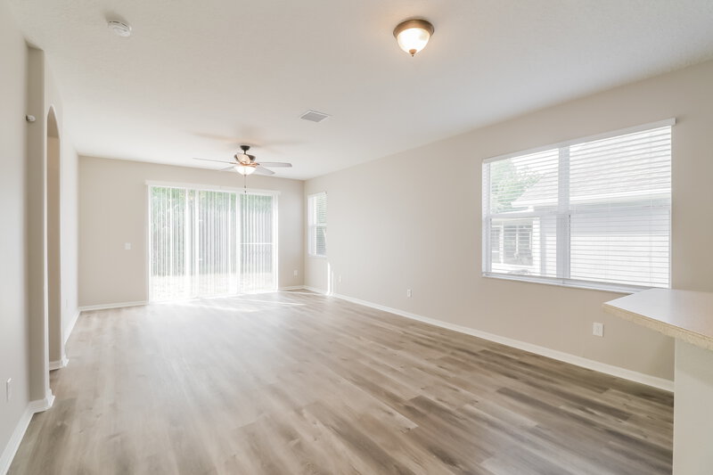 2,520/Mo, 5850 Sweet William Ter Land O Lakes, FL 34639 Dining Room View