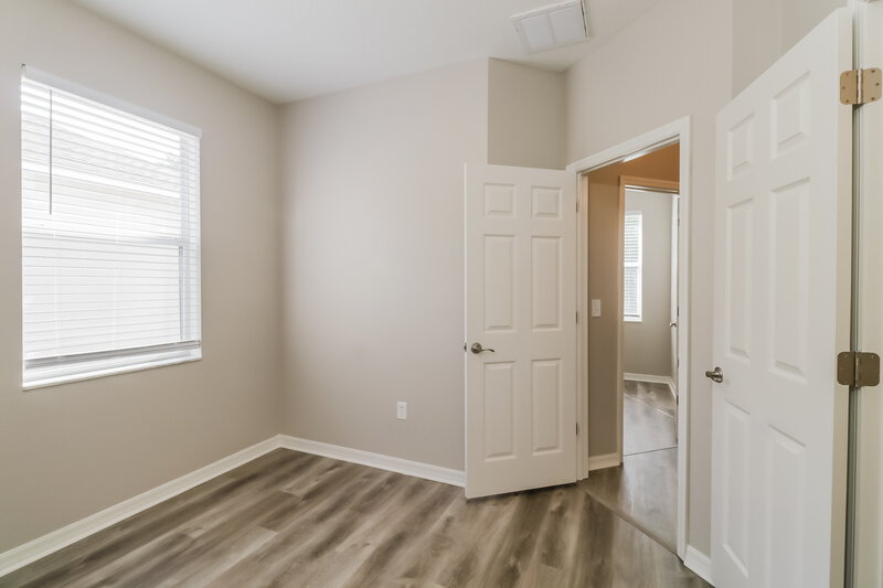 2,520/Mo, 5850 Sweet William Ter Land O Lakes, FL 34639 Bedroom View 3