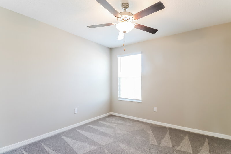 4,160/Mo, 7309 Spring Snowflake Ave Tampa, FL 33619 Bedroom View 2