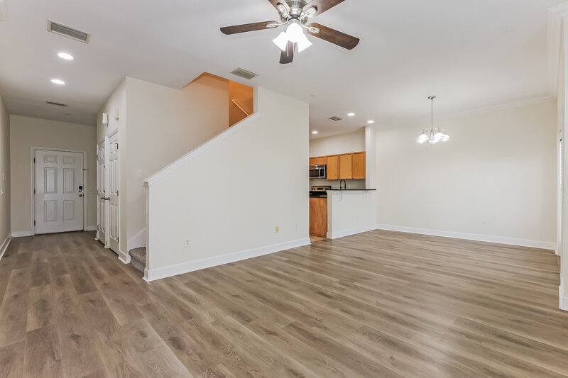 2,080/Mo, 6525 Quiet Pool Ct Apollo Beach, FL 33572 Living Room View