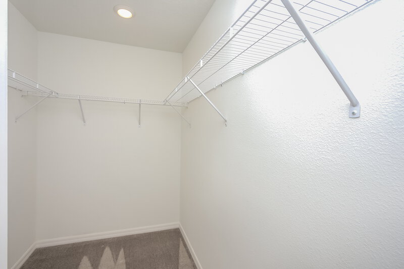 2,495/Mo, 7318 Spring Snowflake Ave Tampa, FL 33619 Amenities View