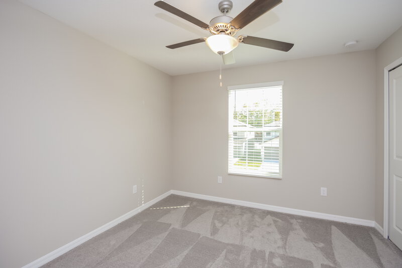 2,500/Mo, 7318 Spring Snowflake Ave Tampa, FL 33619 Bedroom View 3