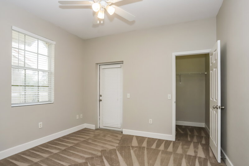 2,010/Mo, 6504 Quiet Pool Ct Apollo Beach, FL 33572 Bedroom View 2