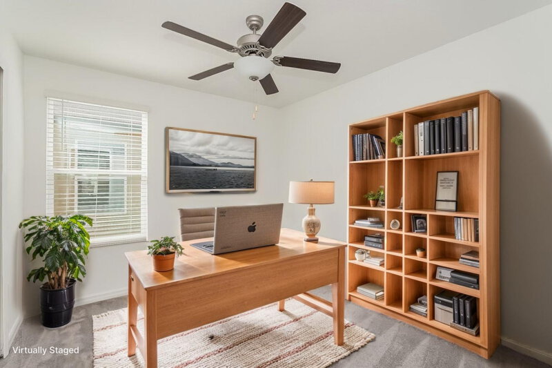 2,600/Mo, 7338 Spring Snowflake Ave Tampa, FL 33619 Misc View 12