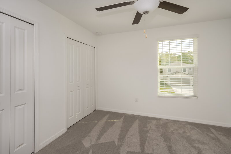 2,460/Mo, 7320 Spring Snowflake Ave Tampa, FL 33619 Bedroom View 2