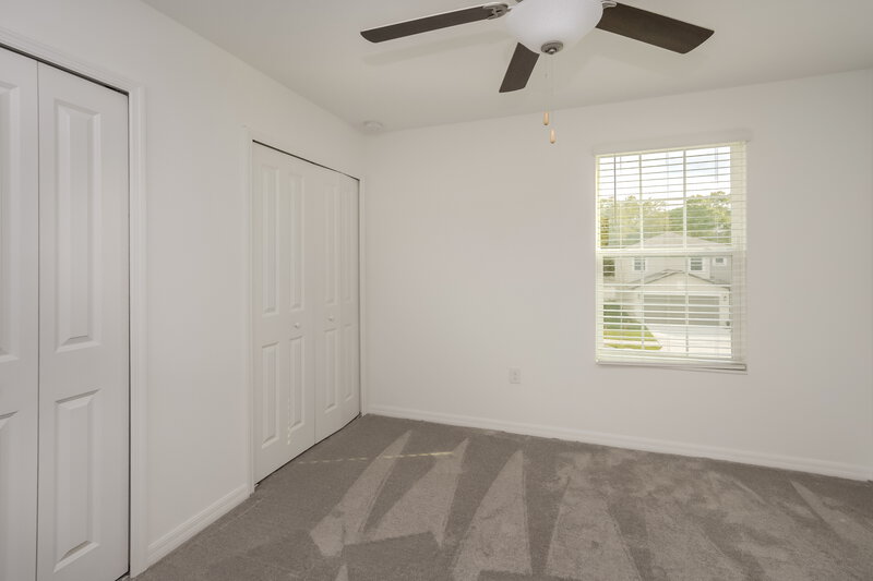 2,420/Mo, 7320 Spring Snowflake Ave Tampa, FL 33619 Bedroom View 2