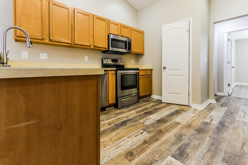 2,350/Mo, 8746 Fort Socrum Village Pl Lakeland, FL 33810 Misc View 4