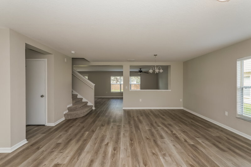 2,070/Mo, 7345 Hunters Greene Cir Lakeland, FL 33810 Living Room View 2