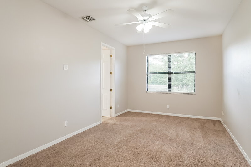 2,460/Mo, 20355 Chestnut Grove Dr Tampa, FL 33647 Main Bedroom View