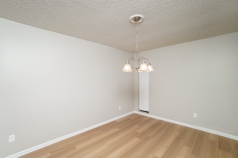 2,340/Mo, 16414 Bonneville Dr Tampa, FL 33624 Dining Room View