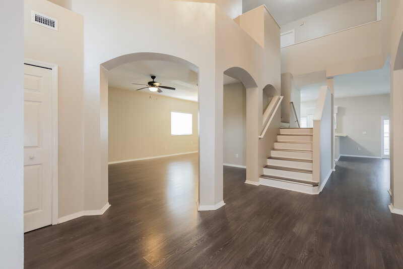 3,360/Mo, 4232 Balington Dr Valrico, FL 33596 Foyer View