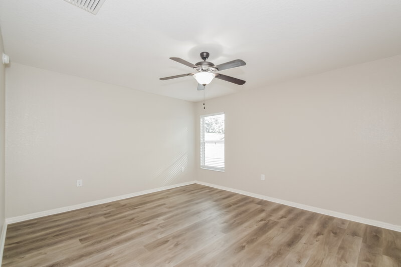 1,995/Mo, 4101 Sundance Place Loop Mulberry, FL 33860 Main Bedroom View