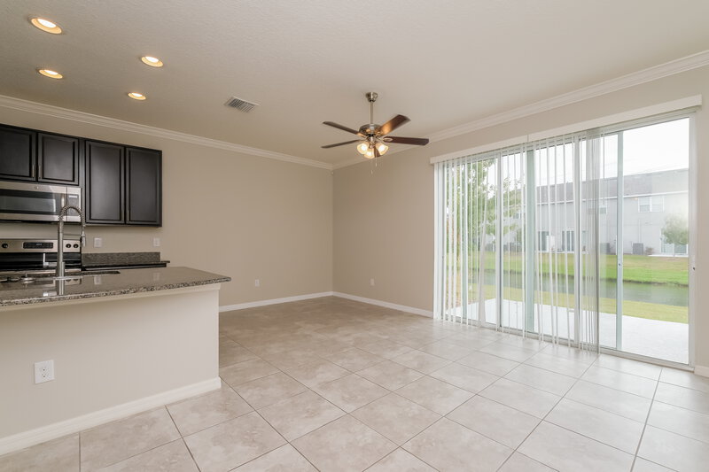 2,135/Mo, 7026 Summer Holly Pl Riverview, FL 33578 Living Room View