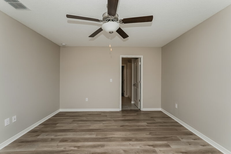 3,880/Mo, 4536 Eternal Prince Dr Sun City Center, FL 33573 Main Bedroom View 2