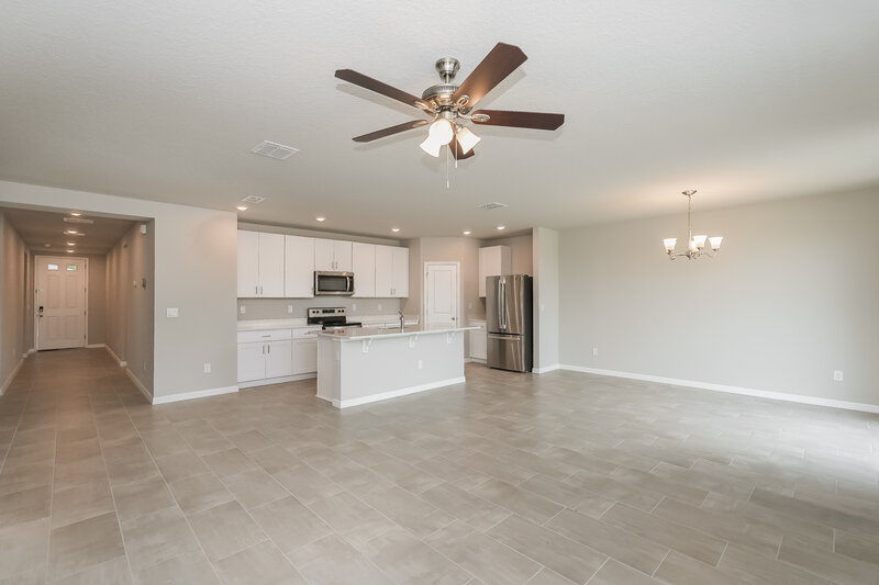 2,095/Mo, 38993 Harlow Rose Drive Zephyrhills, FL 33540 Living Room View