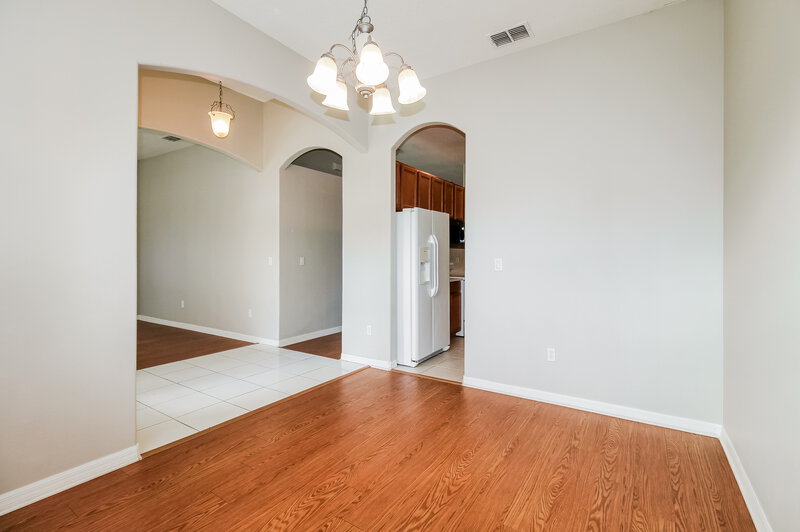 1,860/Mo, 14633 Deacon Ct Spring Hill, FL 34609 Dining Room View 2