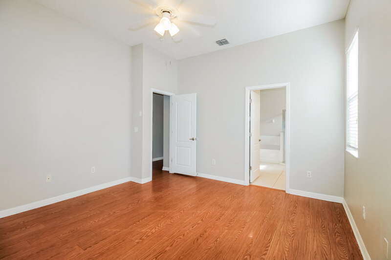 1,860/Mo, 14633 Deacon Ct Spring Hill, FL 34609 Main Bedroom View 2