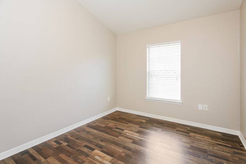 1,925/Mo, 7536 Red Mill Cir New Port Richey, FL 34653 Bedroom View