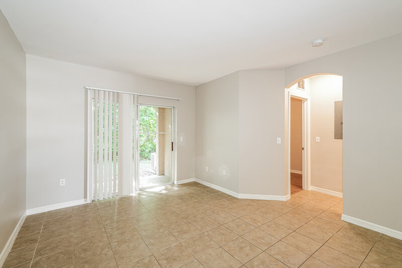1,800/Mo, 5048 Cactus Needle Ln Wesley Chapel, FL 33544 Family Room View