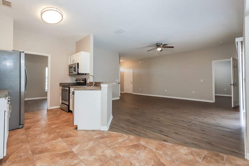 1,795/Mo, 8522 N Campbell Rd Lakeland, FL 33810 Misc View 8