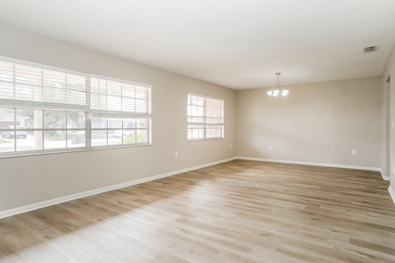 2,180/Mo, 143 Jenny Way Lakeland, FL 33809 Living Room View 2