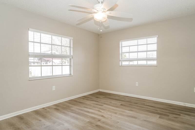 2,180/Mo, 143 Jenny Way Lakeland, FL 33809 Main Bedroom View 2