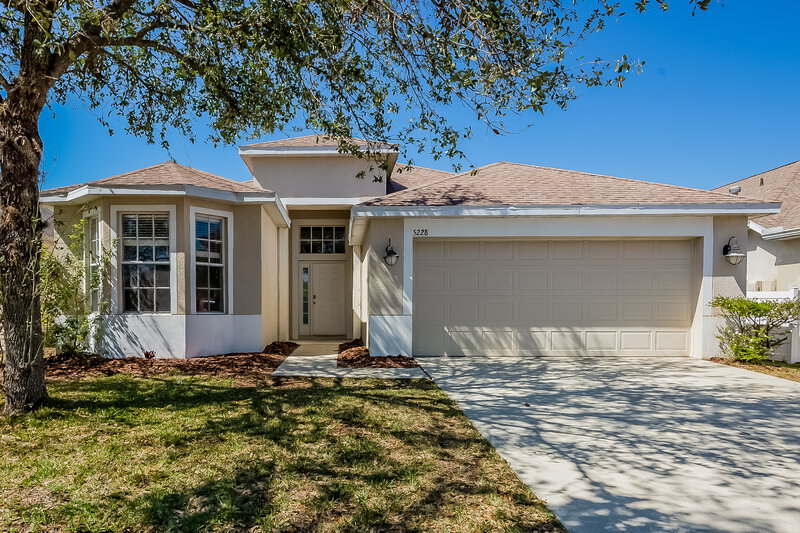 2,290/Mo, 5228 Clover Mist Dr Apollo Beach, FL 33572 External View