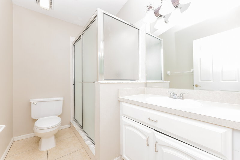 3,290/Mo, 19515 Lake Osceola Ln Odessa, FL 33556 Bathroom View